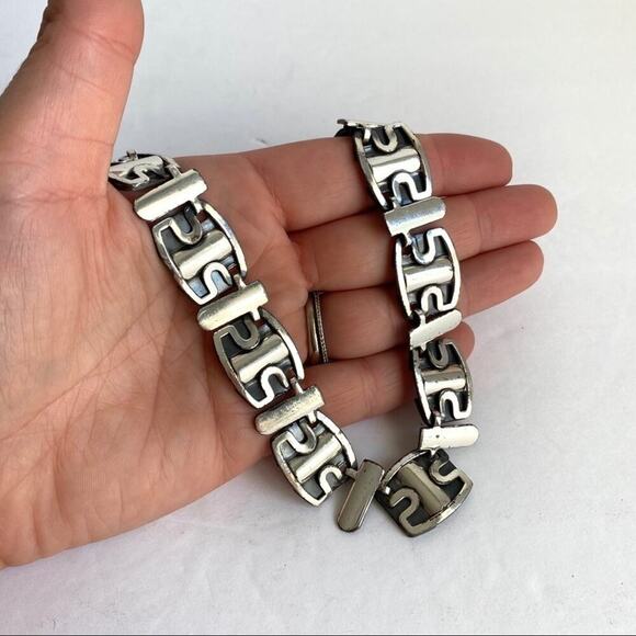 Vintage Mid Century Modernist Necklace & Earrings - Picture 12 of 13